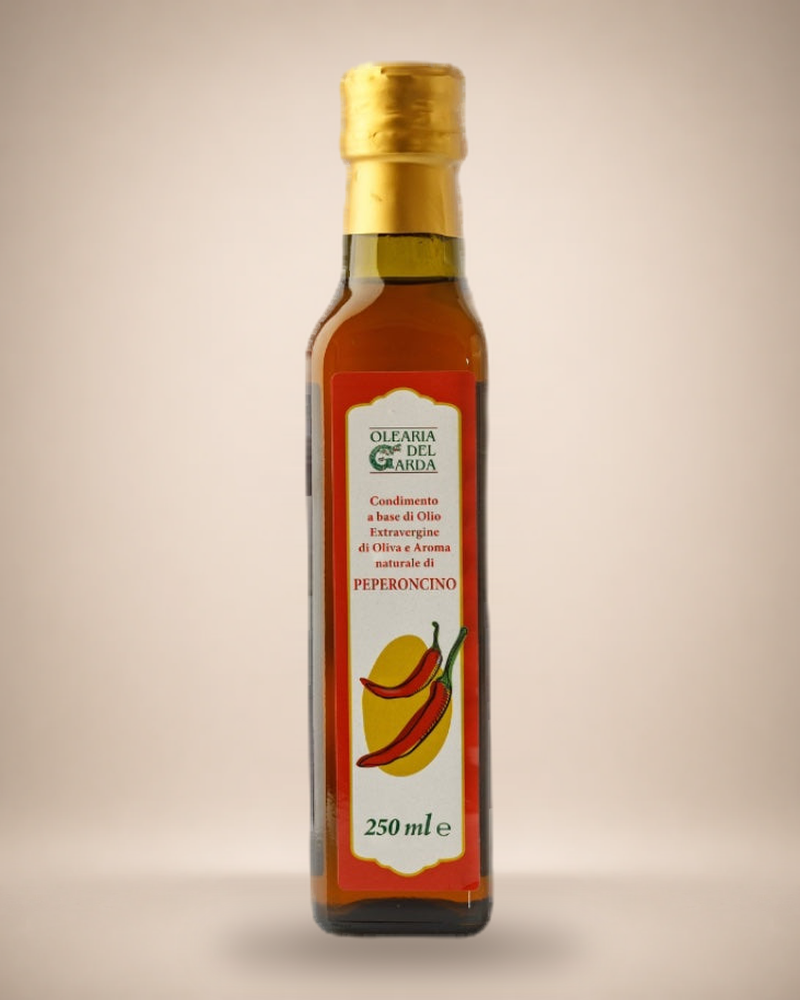 Olearia del Garda Chili-Olivenöl mit Peperoncino 250 ml Freisteller